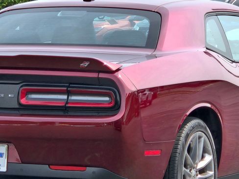 Used 2022 Dodge Challenger GT image 11