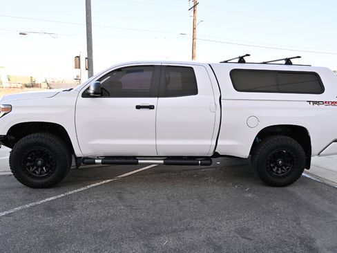 Used 2018 Toyota Tundra SR5 w/ TRD Off Road Package image 3