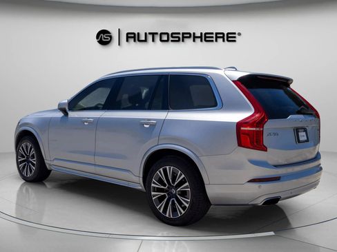 Used 2020 Volvo XC90 T5 Momentum w/ Protection Package Premier image 7