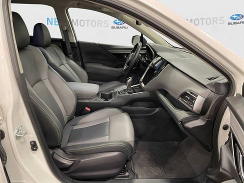 Used 2025 Subaru Outback Onyx Edition AWD/4WD image 15