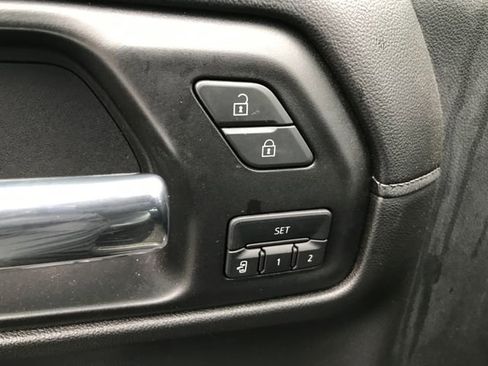 Used 2019 GMC Sierra 1500 Denali w/ Denali Ultimate Package image 6