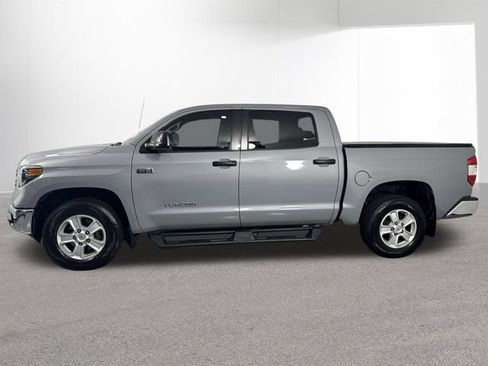 Used 2019 Toyota Tundra SR5 w/ SR5 Upgrade Package AWD/4WD image 29