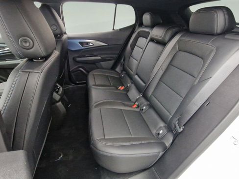 New 2026 Chevrolet Equinox EV LT image 23