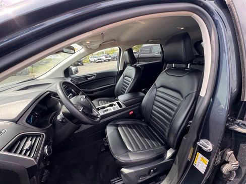 Used 2024 Ford Edge SEL w/ Convenience Package AWD/4WD image 9