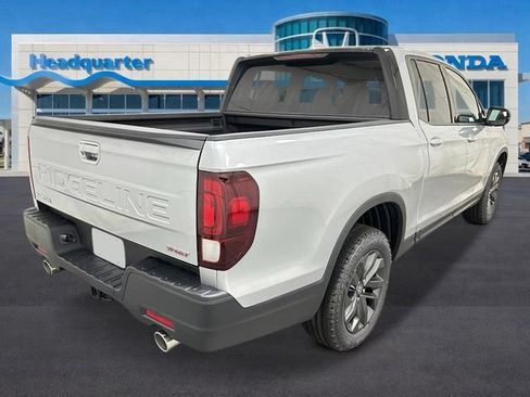New 2026 Honda Ridgeline Sport image 3