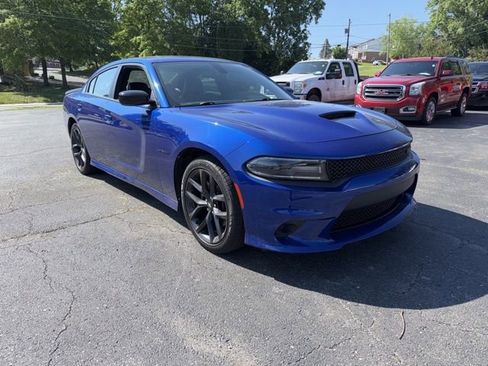 Used 2021 Dodge Charger R/T w/ Plus Group image 2
