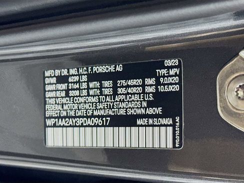 Used 2023 Porsche Cayenne image 64