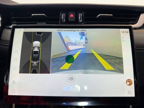 Used 2024 Jaguar XF R-Dynamic SE image 16