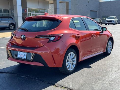 Certified 2023 Toyota Corolla SE FWD image 3