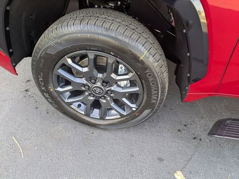 New 2026 Toyota Tundra Platinum image 10