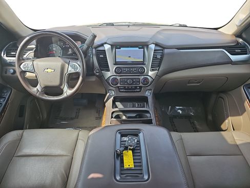 Used 2019 Chevrolet Tahoe Premier AWD/4WD image 10