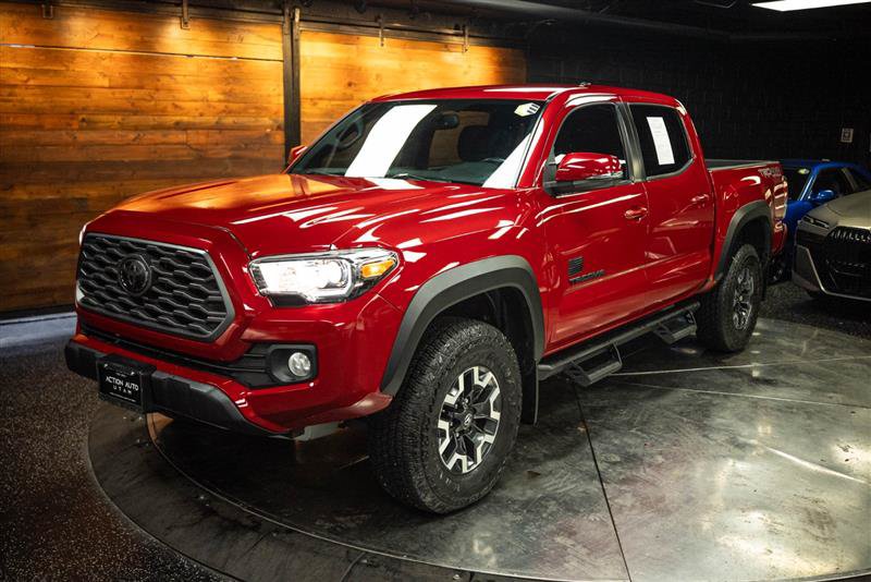 Used 2023 Toyota Tacoma TRD Off-Road w/ Technology Package AWD/4WD image 2