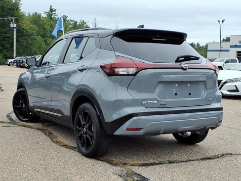Used 2022 Nissan Kicks SR FWD image 6