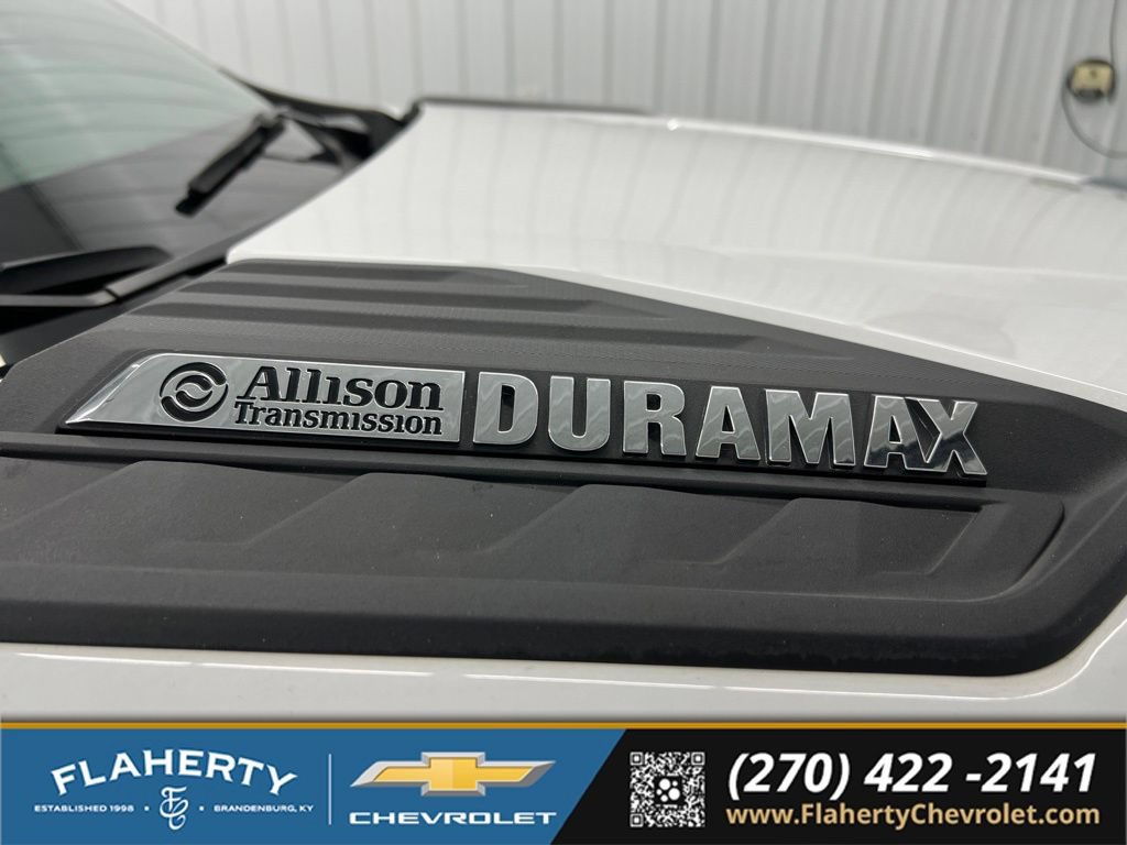 Used 2025 Chevrolet Silverado 2500 LT w/ Convenience Package AWD/4WD image 18