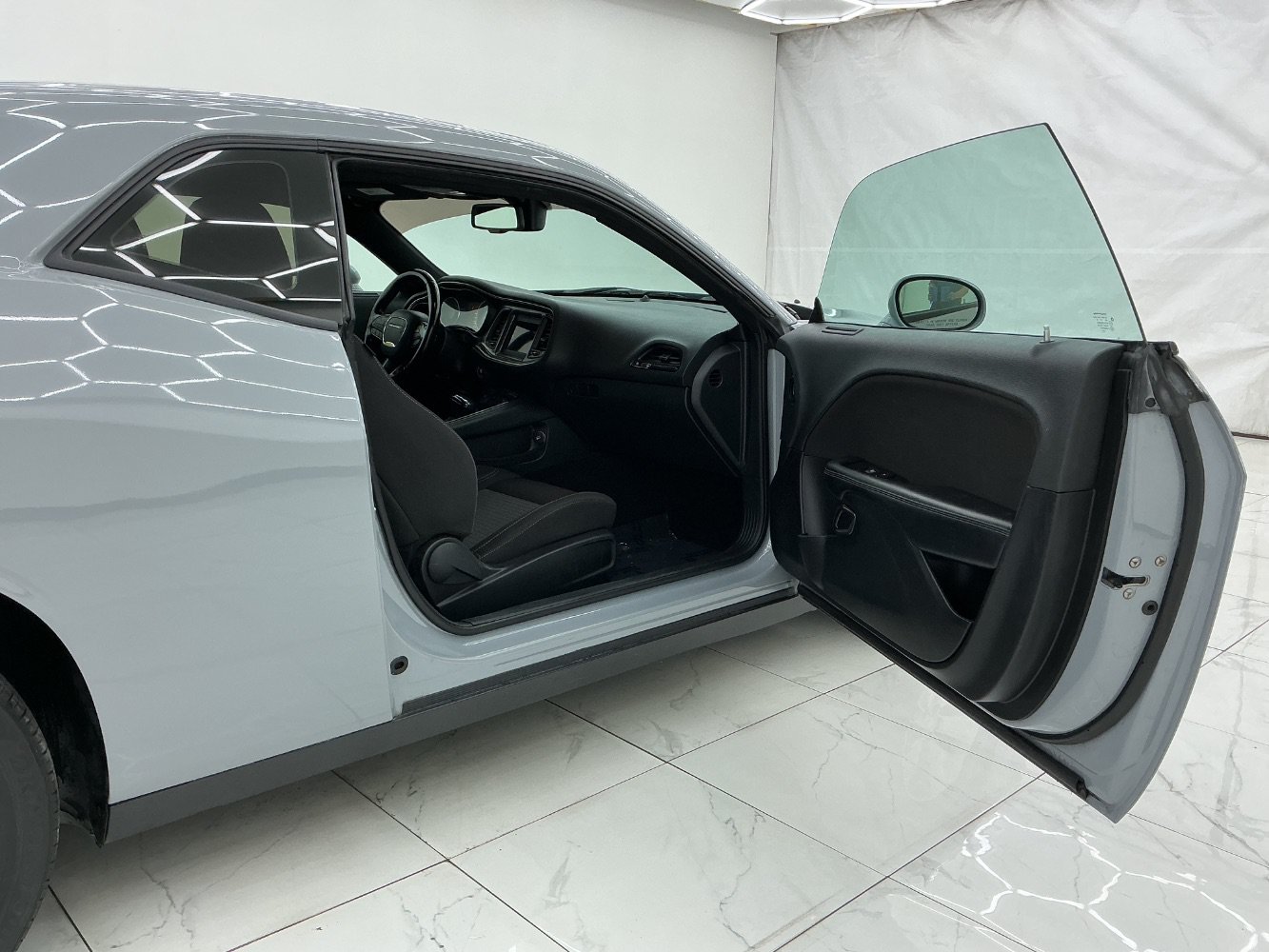 Used 2021 Dodge Challenger SXT RWD image 17