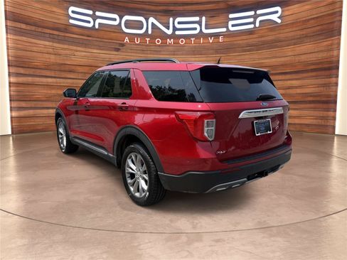 Certified 2023 Ford Explorer XLT w/ Equipment Group 202A AWD/4WD image 3