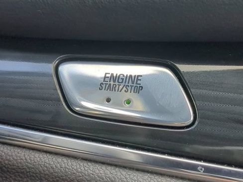 Used 2023 Buick Enclave Essence FWD image 36