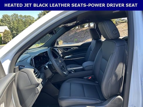 New 2026 Chevrolet Traverse LT image 4