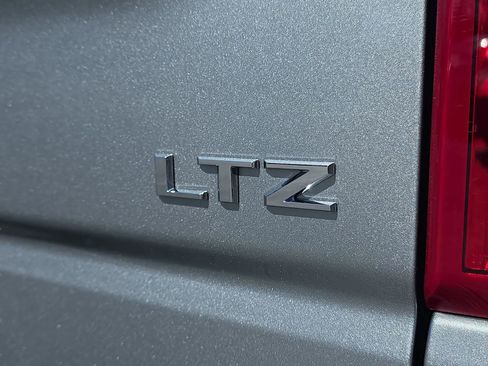 New 2026 Chevrolet Silverado 1500 LTZ w/ LTZ Premium Package image 16