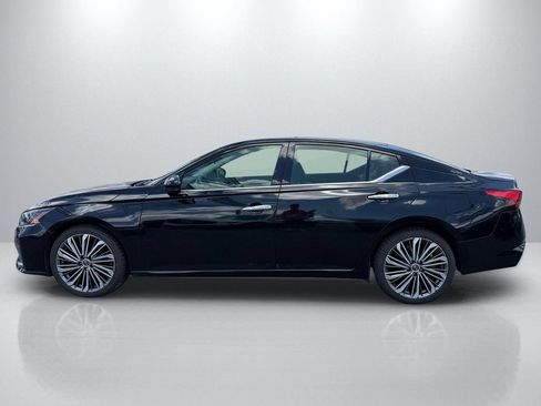 Used 2023 Nissan Altima 2.5 SL FWD image 8