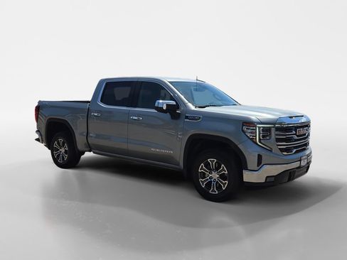 Used 2025 GMC Sierra 1500 SLT AWD/4WD image 8