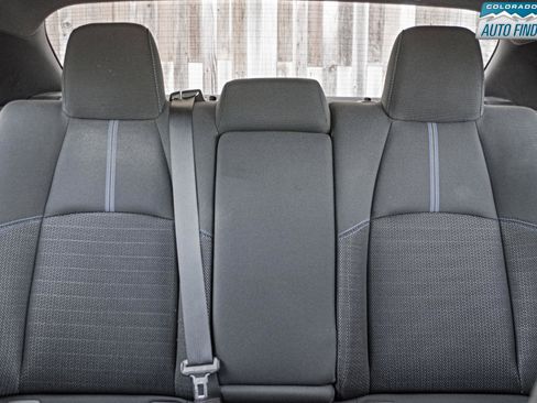 Used 2022 Toyota Corolla SE FWD image 23