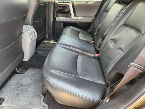 Used 2012 Toyota 4Runner SR5 w/ Convenience Pkg RWD image 30