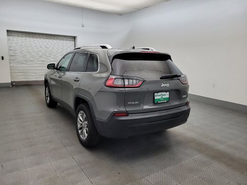 Used 2019 Jeep Cherokee Latitude Plus AWD/4WD image 5