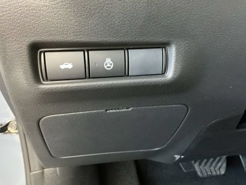 New 2026 Nissan Sentra SV w/ SV Convenience Package FWD image 11
