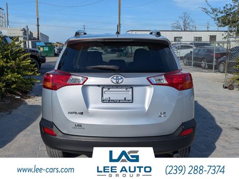 Used 2014 Toyota RAV4 LE image 4