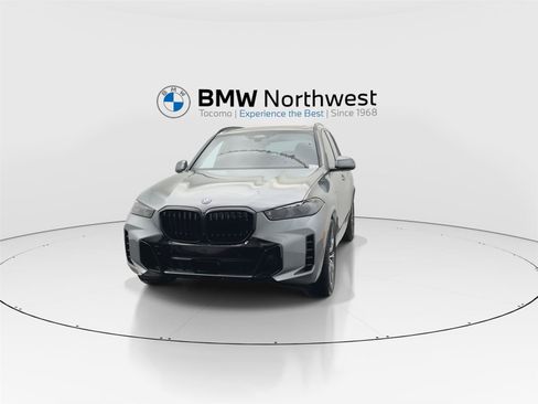 New 2026 BMW X5 xDrive50e w/ M Sport Package image 8
