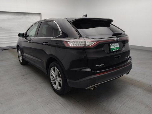 Used 2017 Ford Edge Titanium FWD image 5