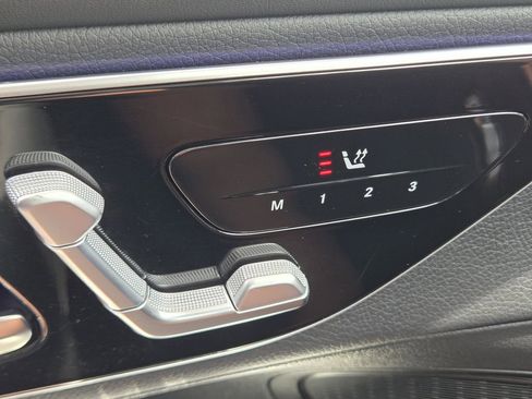 Used 2023 Mercedes-Benz GLC 300 4MATIC image 27