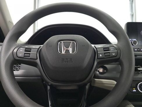 Certified 2025 Honda Accord SE image 15