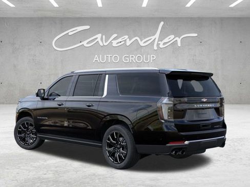 New 2026 Chevrolet Suburban Premier image 3