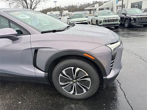 New 2025 Chevrolet Blazer EV LT image 33