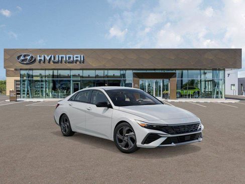 New 2026 Hyundai Elantra Sport image 2