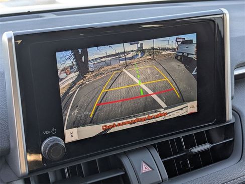 Used 2024 Toyota RAV4 LE image 23