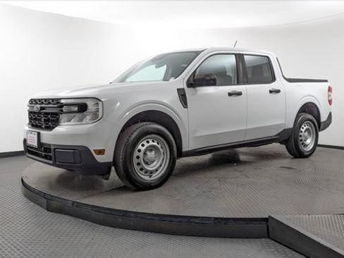 Used 2022 Ford Maverick XL image 30