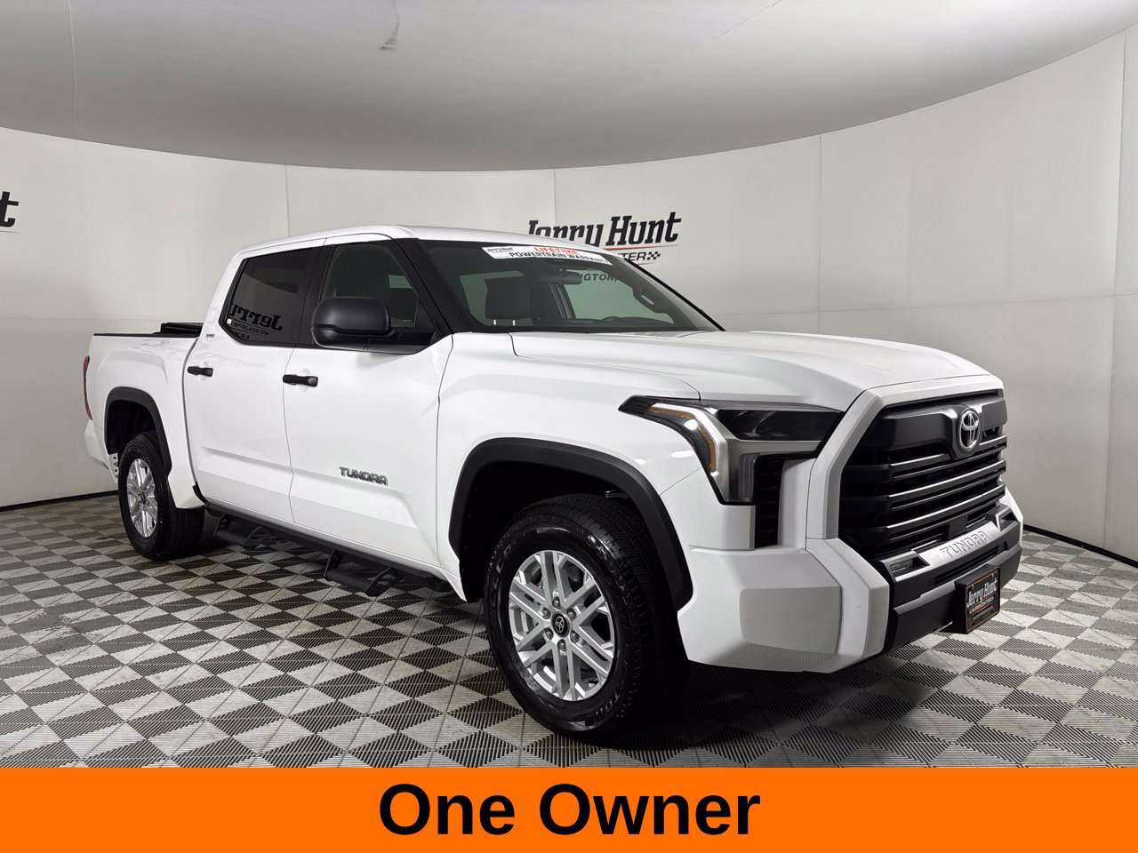 Used 2026 Toyota Tundra SR5 AWD/4WD image 4