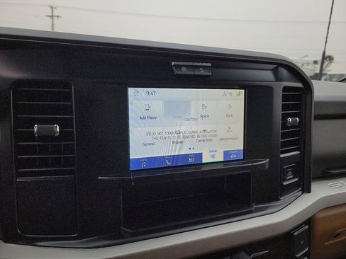 New 2026 Ford F350 XLT w/ FX4 Off-Road Package image 21