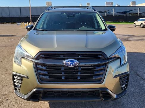 Used 2026 Subaru Ascent Premium AWD/4WD image 3