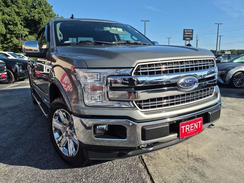Used 2020 Ford F150 Lariat w/ Equipment Group 502A Luxury AWD/4WD image 5