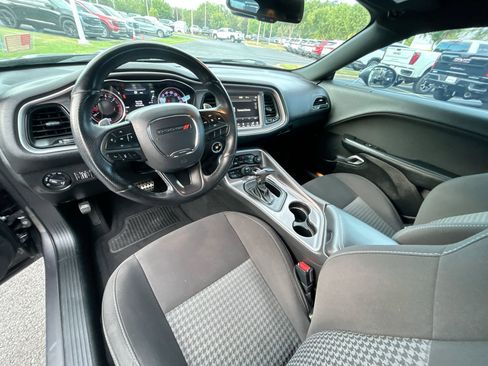 Used 2019 Dodge Challenger R/T Scat Pack image 18