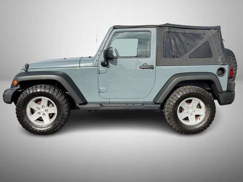 Used 2015 Jeep Wrangler Sport w/ Quick Order Package 24S AWD/4WD image 5