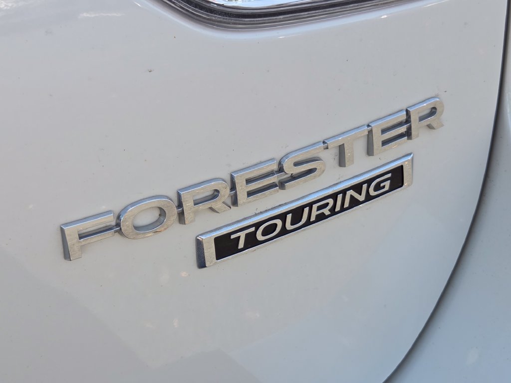 Used 2020 Subaru Forester Touring AWD/4WD image 23
