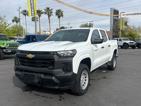 Used 2023 Chevrolet Colorado W/T image 2