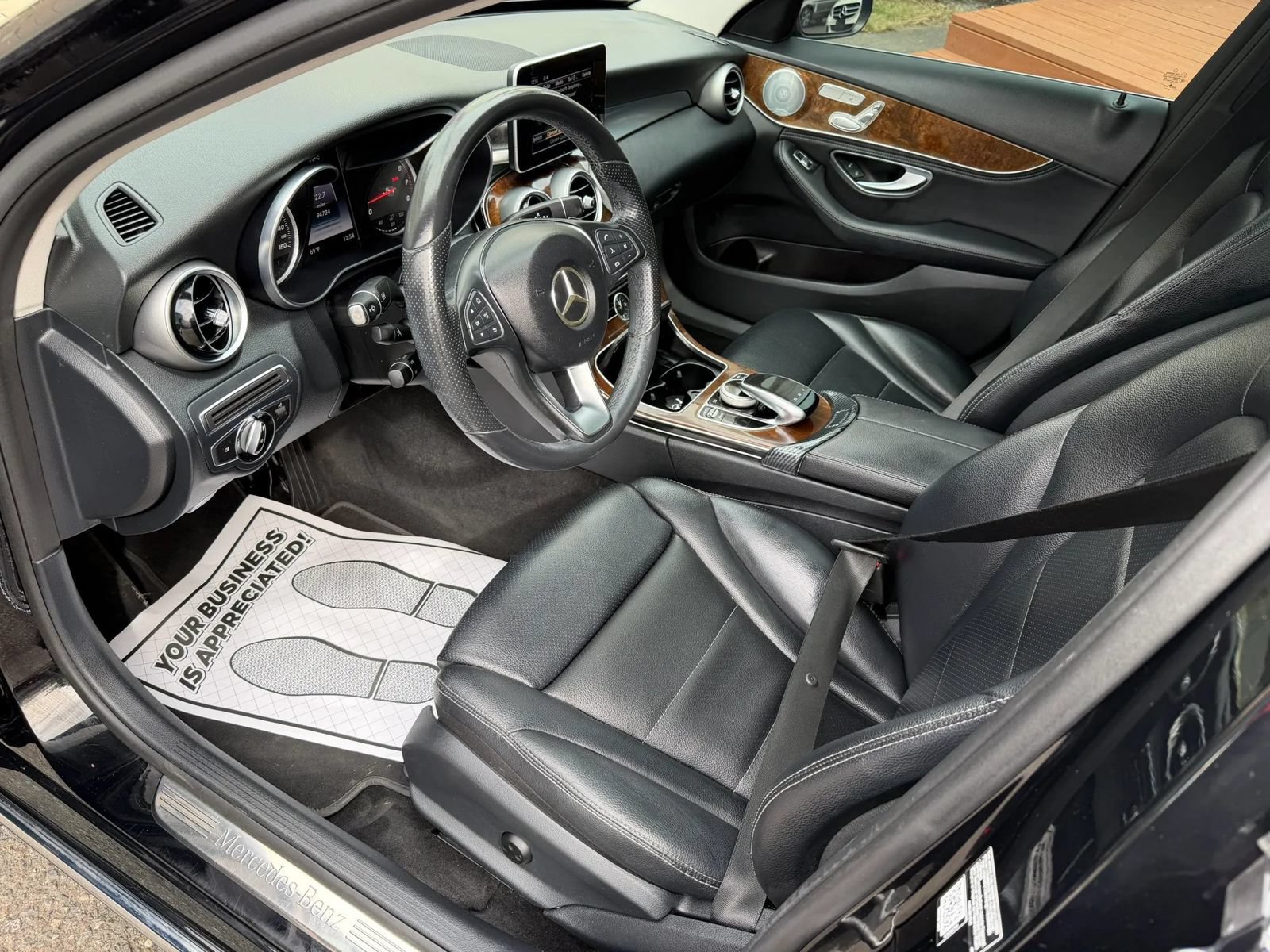 Used 2015 Mercedes-Benz C 300 4MATIC Sedan image 31