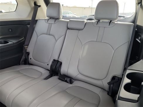 Used 2024 Honda Pilot EX-L image 14