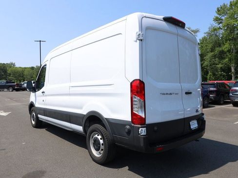 Used 2025 Ford Transit 250 148 Medium Roof RWD image 3